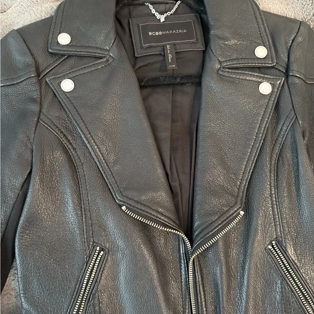 BCBG Maxazria Black Leather Biker Jacket - Picture 4 of 6